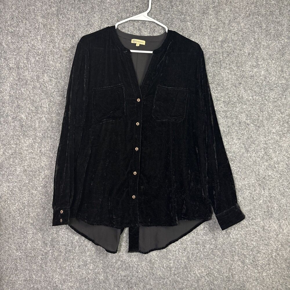 Democracy Top Blouse  Womens L Black Velvet Button Witchy Boho Goth